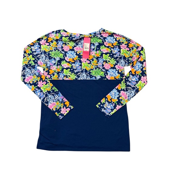 Lilly Pulitzer Floral Navy Top NWT - Picture 2 of 5
